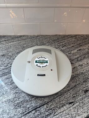 PetSafe Indoor Radio Fence (RR-100/IRF-100)  No Power Cord